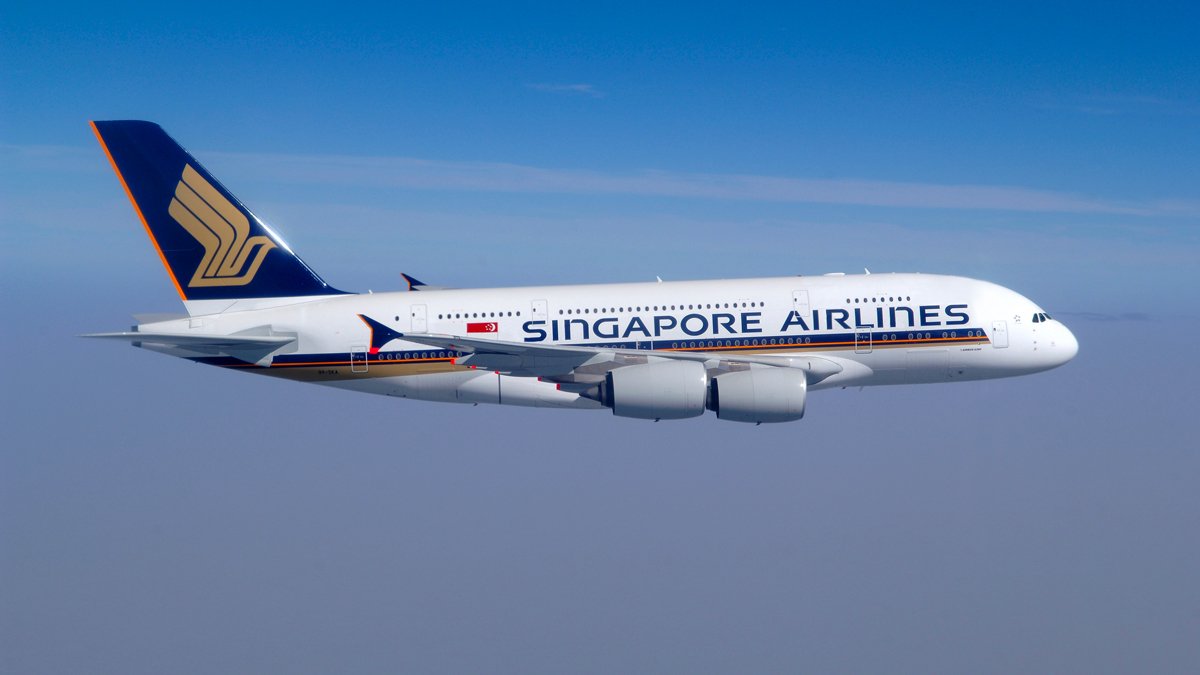 Singapore Airlines: Slashes Capacity By 96%, Grounds All But 9 Aircraft ...