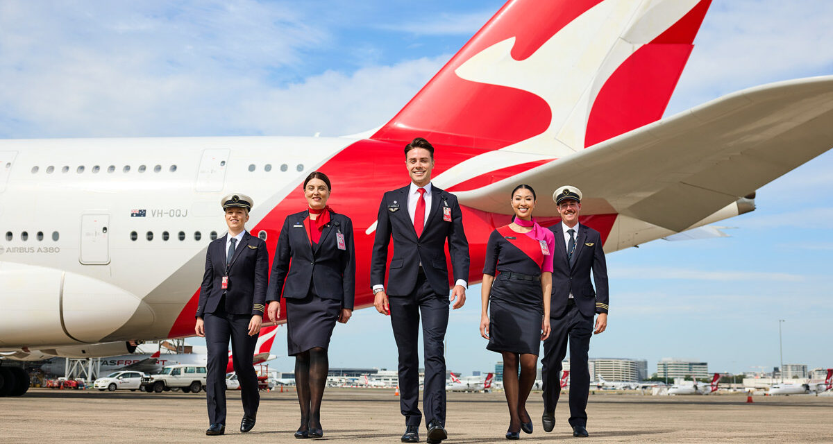 QANTAS: Resumes paying dividend with profit jump in half year results